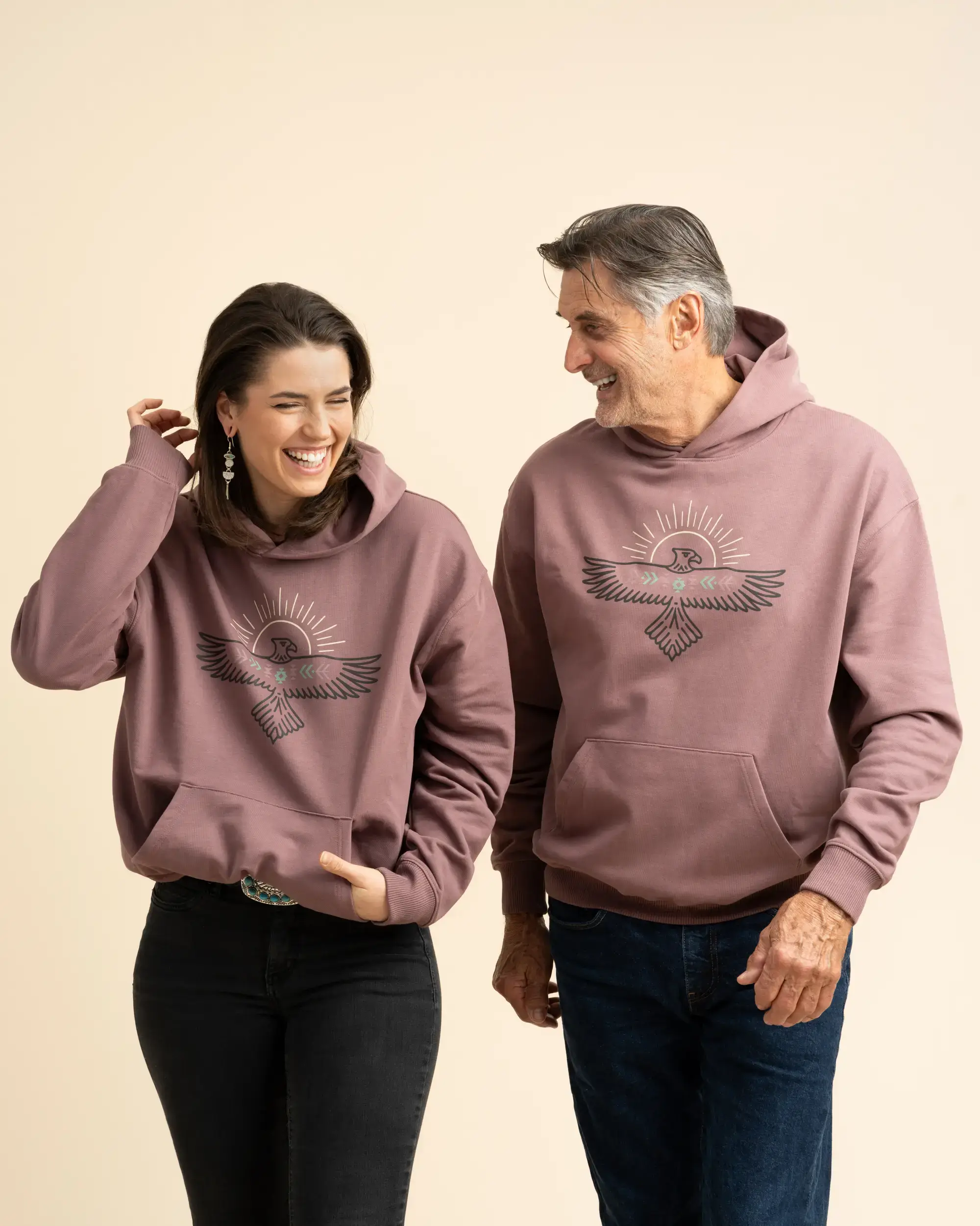 LavendersRanch (LR) Hoodie für Damen und Herren – Nachhaltig und fair hergestellt im modernen westlichen Stil
